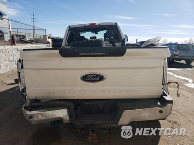 Zdjęcie 6 z 14 samochodu: 2017 FORD F350 SUPER DUTY VIN:1FT8W3DT8HEE64014 - miniatura