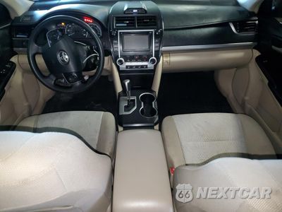 Zdjęcie 8 z 14 samochodu: 2012 TOYOTA CAMRY BASE VIN:4T4BF1FK6CR254784 - miniatura