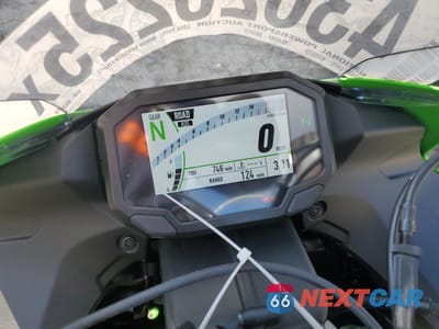 Zdjęcie 7 z 10 samochodu: 2024 KAWASAKI ZX636 K VIN:JKBZXJJ19RA003413 - miniatura