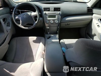 Zdjęcie 8 z 14 samochodu: 2010 TOYOTA CAMRY BASE VIN:4T1BF3EK3AU541391 - miniatura