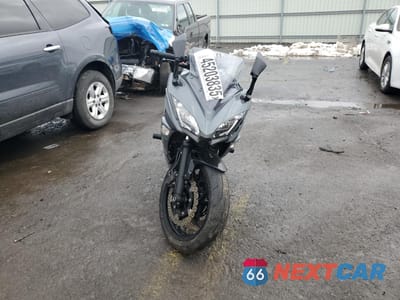 Drugie zdjęcie samochodu z przodu: 2018 KAWASAKI EX650 J VIN:JKAEXEJ16JDA02803 - miniatura