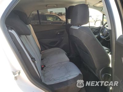 Zdjęcie 12 z 16 samochodu: 2020 CHEVROLET TRAX LS VIN:3GNCJKSBXLL171325 - miniatura
