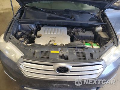 Zdjęcie 12 z 13 samochodu: 2013 TOYOTA HIGHLANDER BASE VIN:5TDZK3EH2DS094743 - miniatura