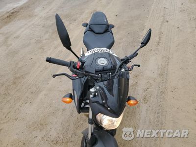 Piąte zdjęcie samochodu w środku: 2019 YAMAHA MT07 VIN:JYARM27E9KA005134 - miniatura