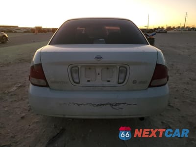 Zdjęcie 6 z 12 samochodu: 2000 NISSAN SENTRA BASE VIN:3N1CB51DXYL345902 - miniatura