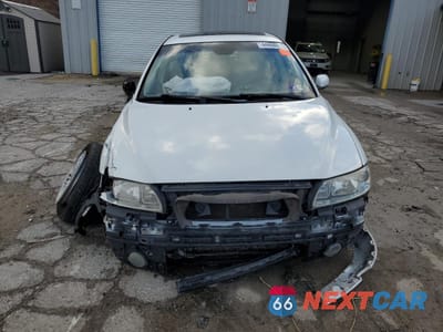 Piąte zdjęcie samochodu w środku: 2005 VOLVO S60 2.5T VIN:YV1RS592452475644 - miniatura