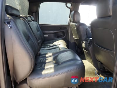 Zdjęcie 10 z 11 samochodu: 2003 CHEVROLET SILVERADO K3500 VIN:1GCJK33103F207512 - miniatura