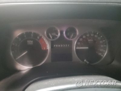 Zdjęcie 9 z 13 samochodu: 2006 HUMMER H3 VIN:5GTDN136368101903 - miniatura