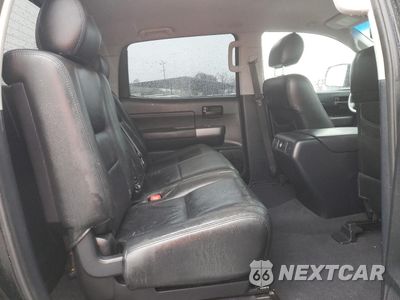 Zdjęcie 10 z 14 samochodu: 2011 TOYOTA TUNDRA CREWMAX SR5 VIN:5TFDY5F15BX180285 - miniatura