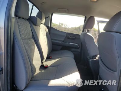 Zdjęcie 11 z 14 samochodu: 2022 TOYOTA TACOMA DOUBLE CAB VIN:3TYAZ5CN2NT017485 - miniatura