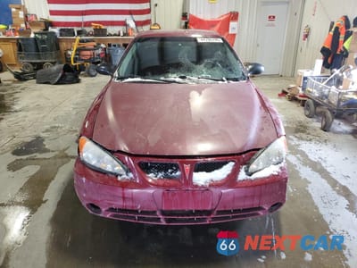 Piąte zdjęcie samochodu w środku: 2004 PONTIAC GRAND AM SE VIN:1G2NE52F54M572450 - miniatura