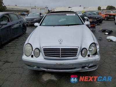 Piąte zdjęcie samochodu w środku: 2001 MERCEDES-BENZ CLK 320 VIN:WDBLK65G91T068487 - miniatura