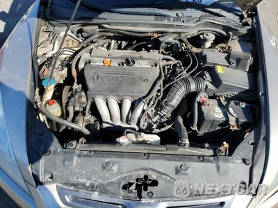 Zdjęcie 11 z 12 samochodu: 2004 HONDA ACCORD EX VIN:1HGCM56624A169609 - miniatura