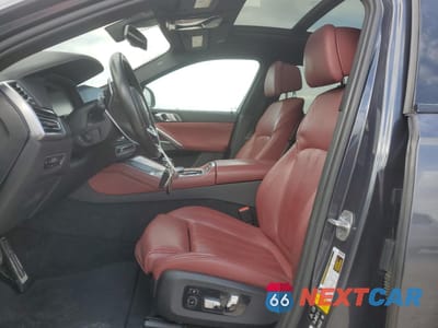 Zdjęcie 7 z 13 samochodu: 2020 BMW X6 M50I VIN:5UXCY8C08L9B12708 - miniatura