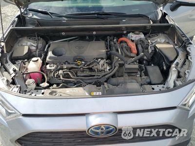 Zdjęcie 12 z 13 samochodu: 2021 TOYOTA RAV4 XLE VIN:JTMRWRFV3MD129846 - miniatura
