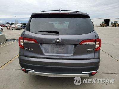 Zdjęcie 6 z 14 samochodu: 2019 HONDA PILOT TOURING VIN:5FNYF5H61KB007759 - miniatura