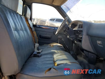 Zdjęcie 7 z 14 samochodu: 1992 TOYOTA PICKUP 1/2 TON SHORT WHEELBASE VIN:JT4RN81A6N0088803 - miniatura