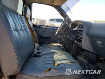 Zdjęcie 7 z 13 samochodu: 1992 TOYOTA PICKUP 1/2 TON SHORT WHEELBASE VIN:JT4RN81A6N0088803 - miniatura
