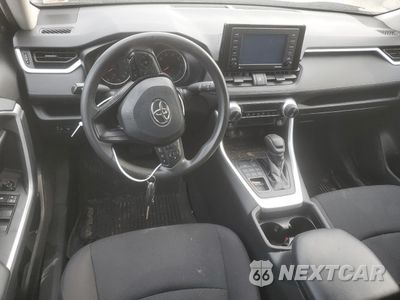 Zdjęcie 8 z 16 samochodu: 2020 TOYOTA RAV4 LE VIN:2T3F1RFV4LW136064 - miniatura
