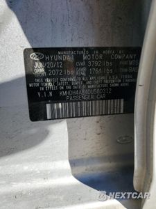Zdjęcie 12 z 12 samochodu: 2013 HYUNDAI ELANTRA GLS VIN:KMHDH4AE4DU580312 - miniatura
