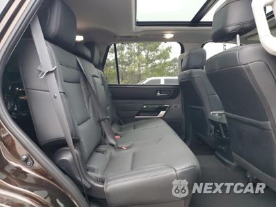 Zdjęcie 11 z 15 samochodu: 2023 TOYOTA SEQUOIA SR5 VIN:7SVAAABA1PX015899 - miniatura