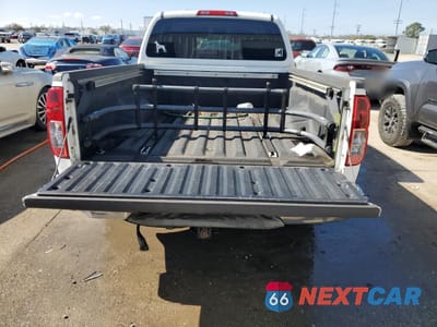 Zdjęcie 6 z 12 samochodu: 2008 NISSAN FRONTIER CREW CAB LE VIN:1N6AD09UX8C409032 - miniatura