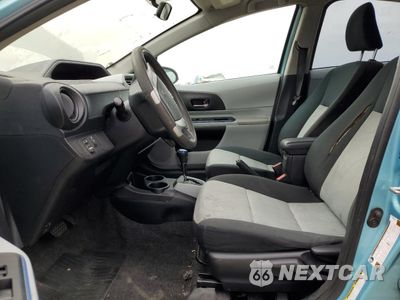 Zdjęcie 7 z 14 samochodu: 2012 TOYOTA PRIUS C VIN:JTDKDTB39C1015312 - miniatura