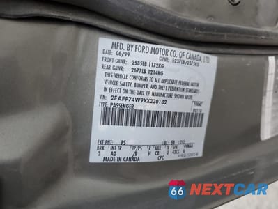 Zdjęcie 12 z 12 samochodu: 1999 FORD CROWN VICTORIA LX VIN:2FAFP74W9XX230182 - miniatura