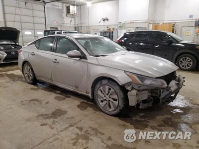 Czwarte zdjęcie samochodu z boku: 2020 NISSAN ALTIMA S VIN:1N4BL4BV6LC213589 - miniatura