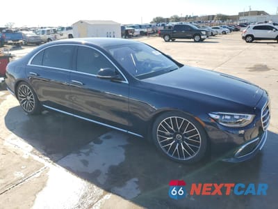 Czwarte zdjęcie samochodu z boku: 2022 MERCEDES-BENZ S 580 4MATIC VIN:W1K6G7GB0NA098220 - miniatura