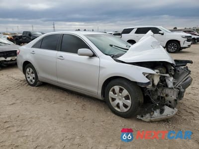 Czwarte zdjęcie samochodu z boku: 2009 TOYOTA CAMRY BASE VIN:4T1BE46K69U311492 - miniatura