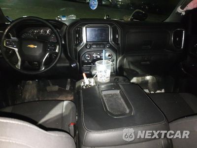 Zdjęcie 8 z 12 samochodu: 2020 CHEVROLET SILVERADO C1500 LT VIN:1GCPWCED3LZ329043 - miniatura