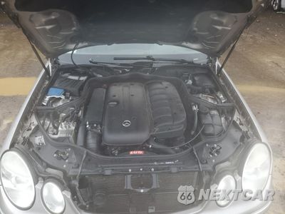 Zdjęcie 13 z 14 samochodu: 2005 MERCEDES-BENZ E 320 CDI VIN:WDBUF26J15A632565 - miniatura
