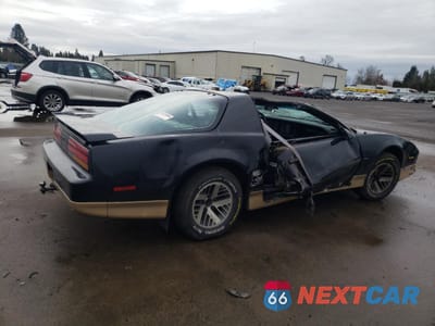 Trzecie zdjęcie samochodu z tyłu: 1989 PONTIAC FIREBIRD VIN:1G2FS21S7KL261728 - miniatura