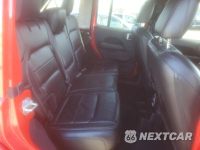 Zdjęcie 11 z 14 samochodu: 2018 JEEP WRANGLER UNLIMITED SAHARA VIN:1C4HJXEN4JW224464 - miniatura