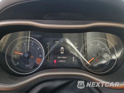 Zdjęcie 9 z 14 samochodu: 2015 JEEP CHEROKEE LATITUDE VIN:1C4PJLCBXFW536390 - miniatura