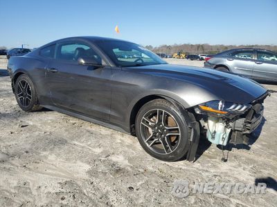 Czwarte zdjęcie samochodu z boku: 2020 FORD MUSTANG VIN:1FA6P8TH2L5137010 - miniatura