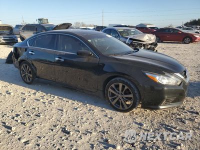 Czwarte zdjęcie samochodu z boku: 2018 NISSAN ALTIMA 2.5 VIN:1N4AL3AP0JC294899 - miniatura