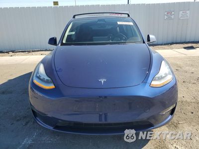 Piąte zdjęcie samochodu w środku: 2023 TESLA MODEL Y VIN:7SAYGDEEXPF608794 - miniatura