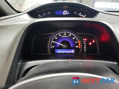 Zdjęcie 9 z 12 samochodu: 2006 HONDA CIVIC LX VIN:1HGFA165X6L052020 - miniatura