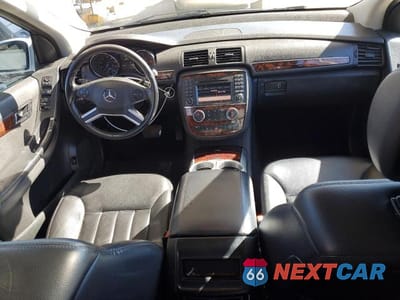 Zdjęcie 8 z 12 samochodu: 2010 MERCEDES-BENZ R 350 4MATIC VIN:4JGCB6FE5AA107212 - miniatura