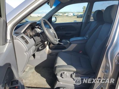 Zdjęcie 7 z 14 samochodu: 2006 HONDA PILOT LX VIN:2HKYF18146H545070 - miniatura