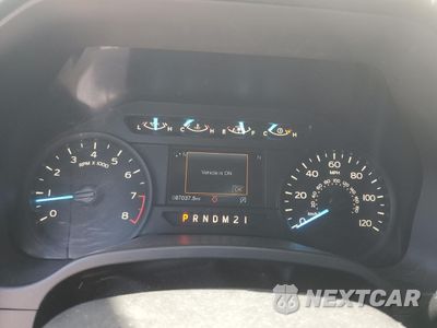 Zdjęcie 9 z 13 samochodu: 2019 FORD F150 VIN:1FTMF1CB8KKC48104 - miniatura