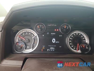 Zdjęcie 9 z 15 samochodu: 2018 RAM 1500 LARAMIE VIN:1C6RR7VM7JS255694 - miniatura