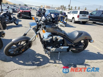 Trzecie zdjęcie samochodu z tyłu: 2016 HONDA VT1300 CX VIN:JH2SC6141GK100067 - miniatura