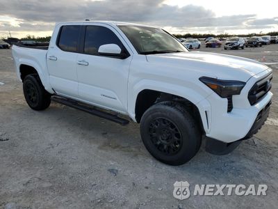 Czwarte zdjęcie samochodu z boku: 2024 TOYOTA TACOMA DOUBLE CAB VIN:3TMKB5FN7RM012613 - miniatura