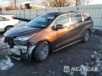 2021 TOYOTA SIENNA LE 5TDKRKEC8MS065954 - główne zdjęcie licytacji z USA - miniatura