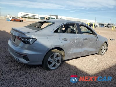 Trzecie zdjęcie samochodu z tyłu: 2023 AUDI A3 PREMIUM VIN:WAUAUDGY0PA062575 - miniatura