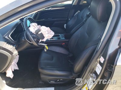Zdjęcie 7 z 12 samochodu: 2019 FORD FUSION TITANIUM VIN:3FA6P0D96KR154543 - miniatura