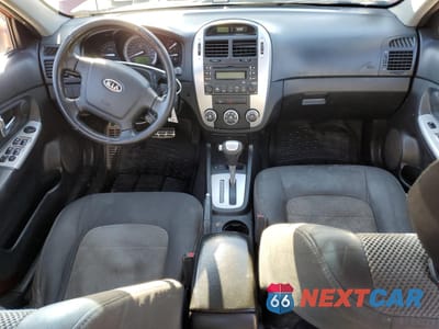 Zdjęcie 8 z 12 samochodu: 2009 KIA SPECTRA SX VIN:KNAFE242495023569 - miniatura